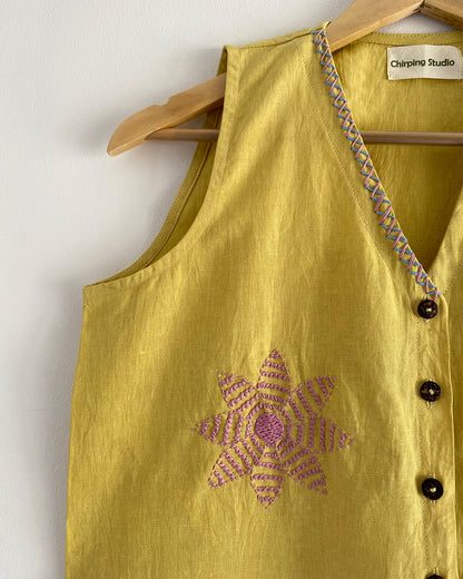 Buttercup Daydream Vest